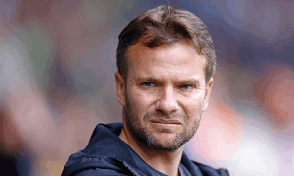 Plymouth Argyle manager Tom Cleverley