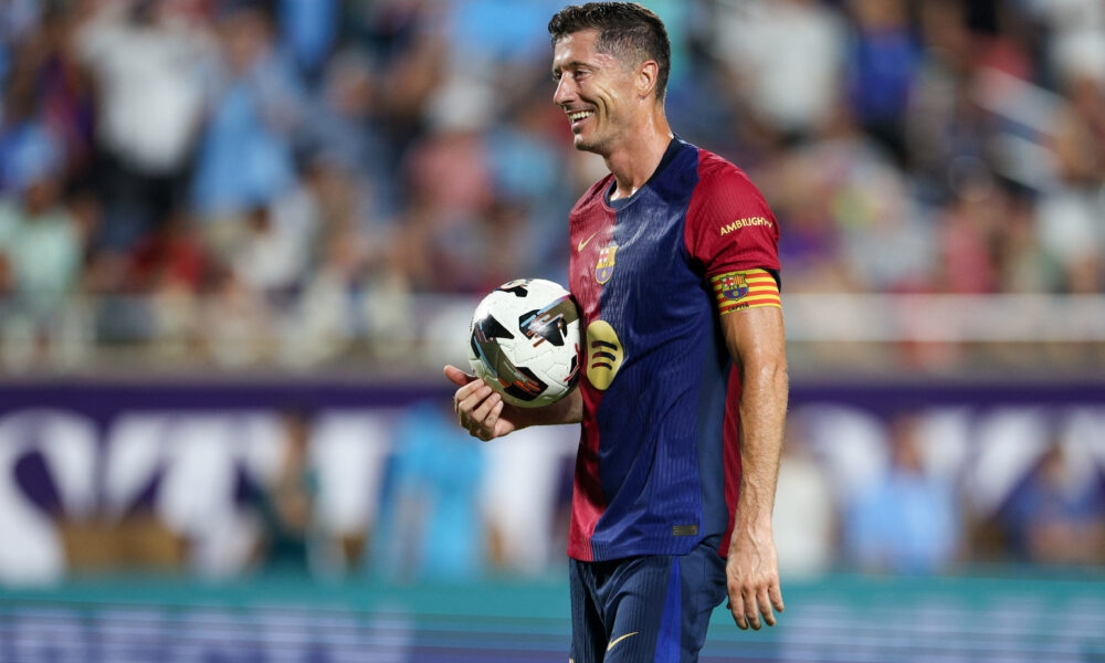 Robert Lewandowski Barcelona future