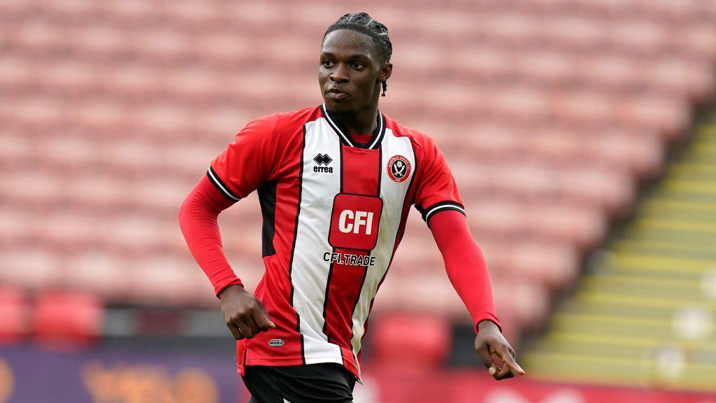 femi seriki everton